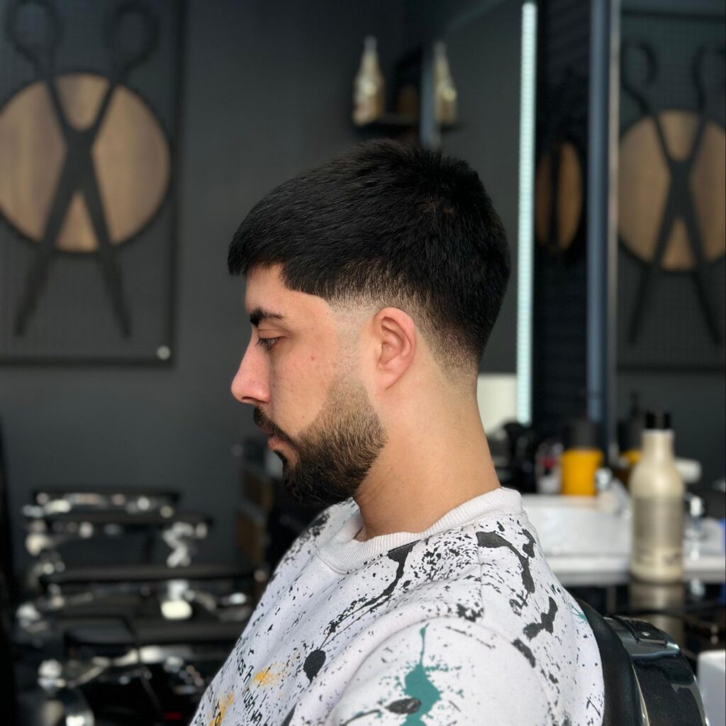 barber Rzeszów klasyczna fryzura męska